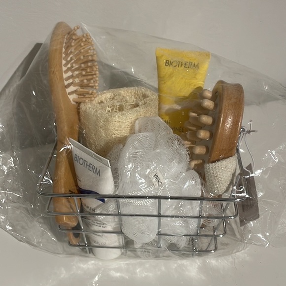 BNIB Biotherm Spa Therapy Metal Carry Basket Set - Picture 7 of 8